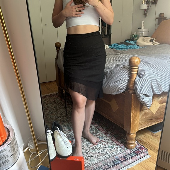 🖤Y2K skirt with gathered tied mesh side slit - Picture 5 of 5
